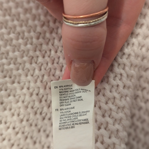 Kismet Sweater, Size M - Picture 3 of 4